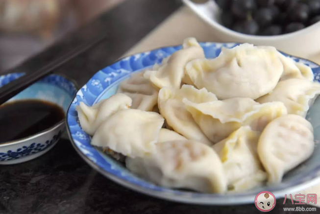 防止餃子粘皮煮餃子時可以加少量什么 螞蟻莊園4月7日最新答案 防止餃子粘皮煮餃子時可以加少量什么 螞蟻莊園4月7日最新答案