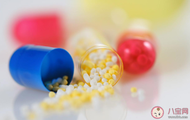 出現手抖是帕金森病嗎 得了帕金森病有哪些癥狀表現