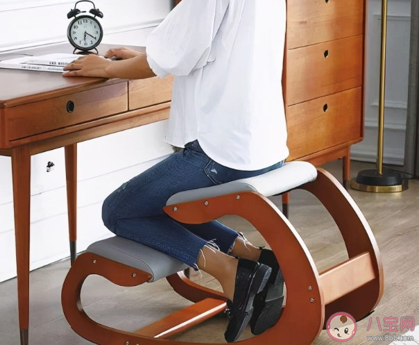 網紅跪椅可以矯正不良坐姿嗎 ?怎么矯正不良坐姿 網紅跪椅可以矯正不良坐姿嗎 ?怎么矯正不良坐姿