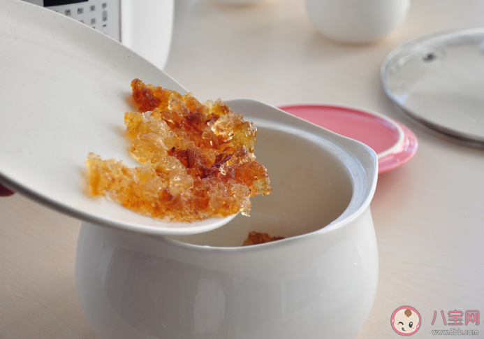 桃膠和雪燕可以一起泡嗎 桃膠雪燕能天天喝嗎