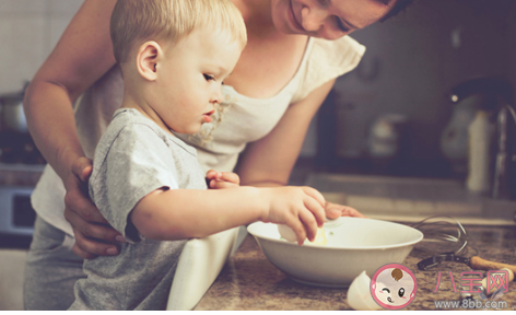 對孩子表揚和獎勵有什么區(qū)別 鼓勵孩子的正確方法