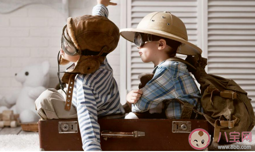 對孩子表揚和獎勵有什么區(qū)別 鼓勵孩子的正確方法