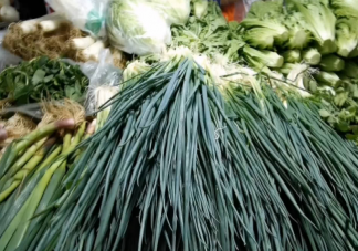 買到掉色香蔥還能吃嗎 買到掉色香蔥怎么清洗