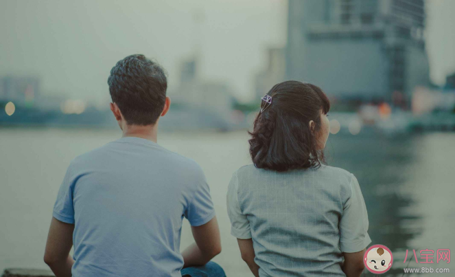 發現父母出軌子女要不要管 發現父母婚外情作為孩子該怎么辦