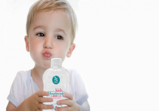 寶寶多大可以用漱口水 兒童漱口水是越甜越好嗎