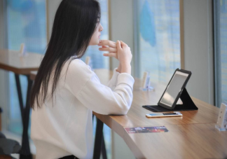 女性應該選擇事業還是家庭 家庭和事業可以同時選擇嗎