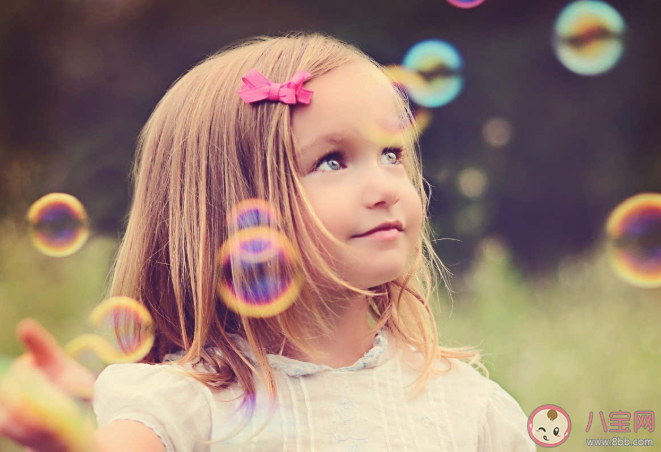 氣質(zhì)是用金錢堆出來的嗎 氣質(zhì)好的孩子是怎么養(yǎng)出來的