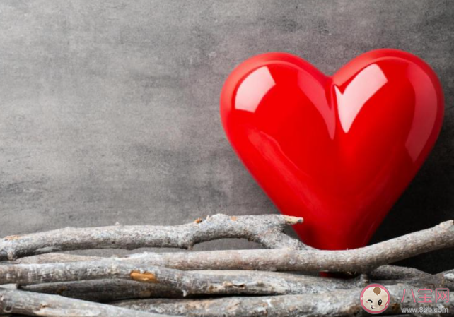 如何不用喜歡來描述喜歡 含蓄表達喜歡的句子 如何不用喜歡來描述喜歡 含蓄表達喜歡的句子