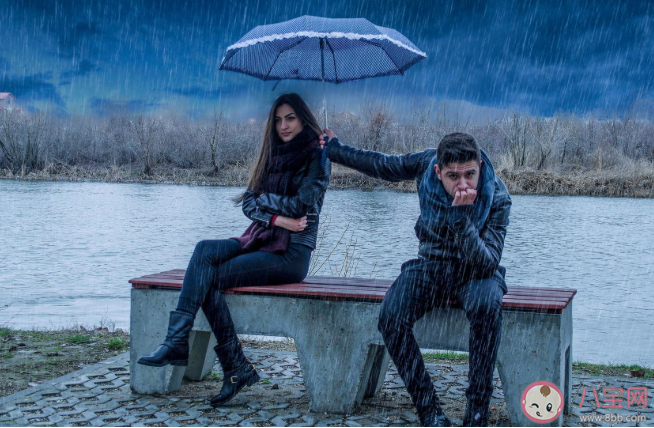 用社交軟件考驗?zāi)信笥芽孔V嗎 為什么大多數(shù)人經(jīng)不起考驗 用社交軟件考驗?zāi)信笥芽孔V嗎 為什么大多數(shù)人經(jīng)不起考驗