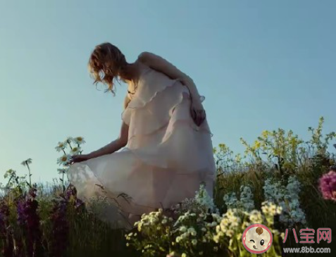 怎么樣才能愛得不卑微 在愛情中自卑怎么辦 怎么樣才能愛得不卑微 在愛情中自卑怎么辦