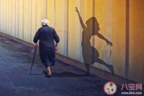 從哪一瞬間發現自己老了 覺得自己老了是什么感受 從哪一瞬間發現自己老了 覺得自己老了是什么感受