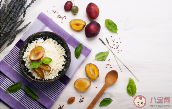 小伙忙工作饑一頓飽一頓患胃癌是怎么回事 吃飯饑一頓飽一頓有什么危害