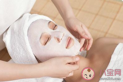 洗完臉要擦干在敷面膜嗎 敷面膜前要做些什么