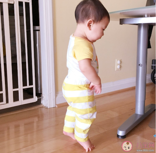 足外翻對孩子有什么影響 如何預防寶寶足外翻