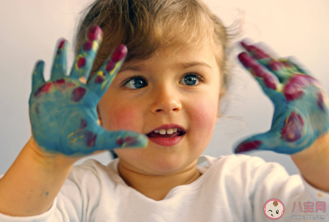 熊孩子身上大多有哪些特點(diǎn) 如何以非暴力的手段應(yīng)對(duì)熊孩子