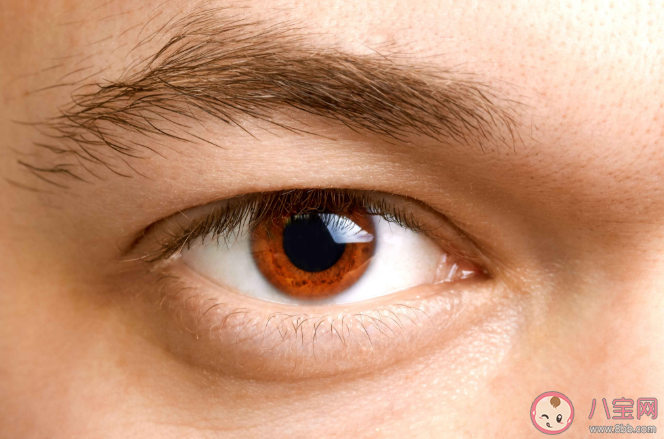 有哪些對視力傷害很大的行為 影響視力的不良行為習慣