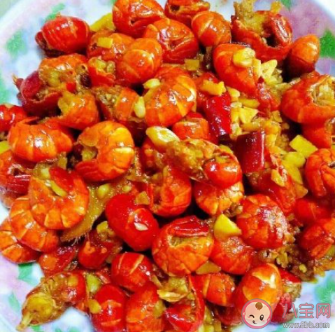 小龍蝦一斤降價十幾元是怎么回事 小龍蝦為什么這么受歡迎 小龍蝦一斤降價十幾元是怎么回事 小龍蝦為什么這么受歡迎