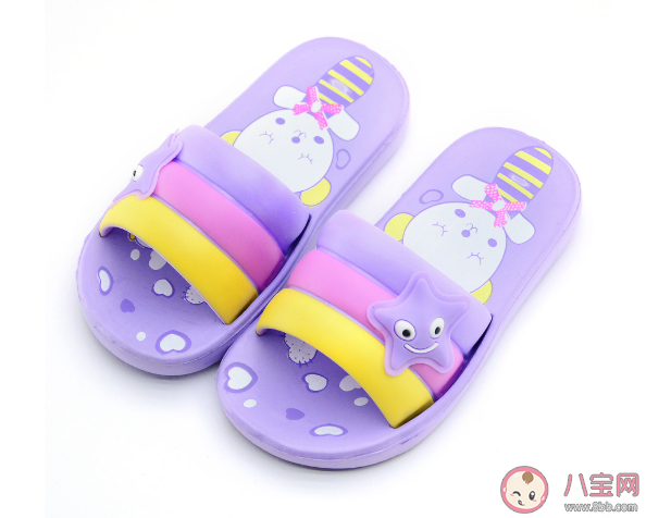 劣質拖鞋對孩子有什么危害 如何選擇優質的拖鞋 劣質拖鞋對孩子有什么危害 如何選擇優質的拖鞋