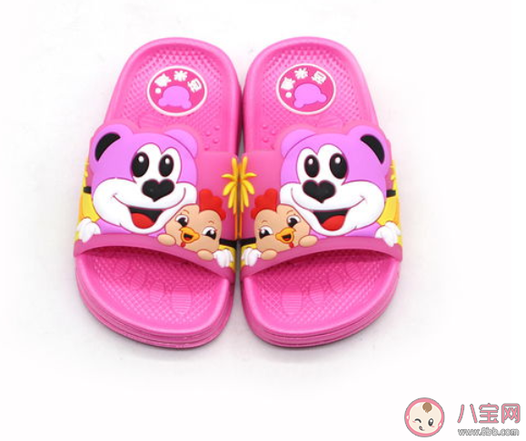 劣質拖鞋對孩子有什么危害 如何選擇優質的拖鞋 劣質拖鞋對孩子有什么危害 如何選擇優質的拖鞋
