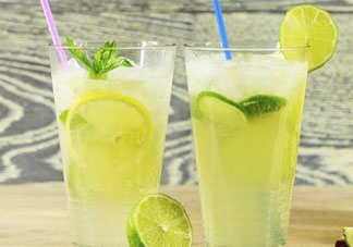 早起喝一杯檸檬水有什么好處 檸檬水的功效是什么