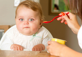 營養過剩為什么也會導致孩子長不高 孩子營養過剩有什么危害