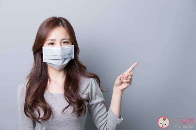 口罩內可以放紙巾吸汗嗎 夏天戴口罩很悶熱怎么緩解不適