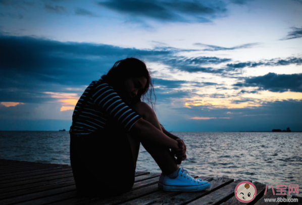 善良的人更容易抑郁嗎 什么性格的人更容易得抑郁癥