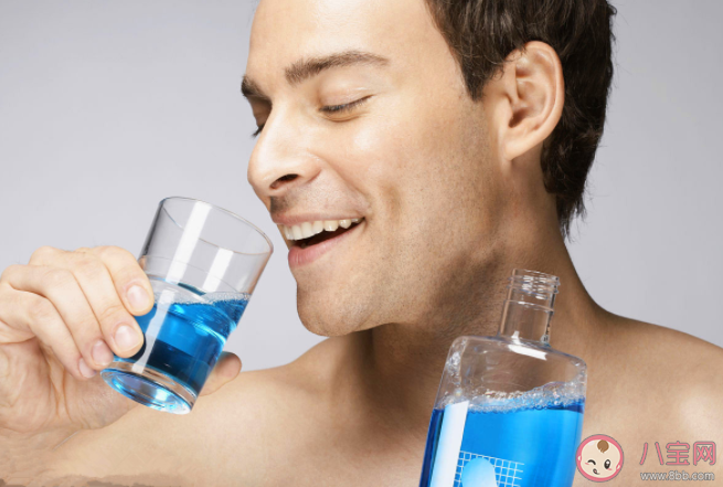 用漱口水后還要用清水漱口嗎 漱口水一不小心咽下去有危害嗎