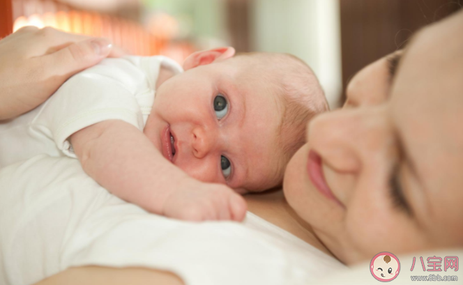 為什么現(xiàn)在雙胞胎多胞胎越來越多 多胎妊娠風(fēng)險(xiǎn)有多大