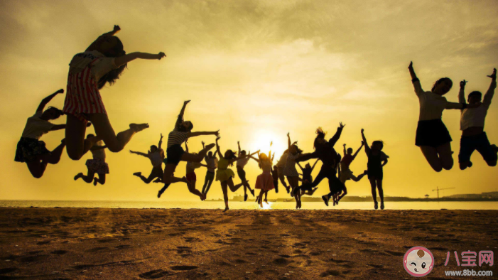 畢業工作后生活有哪些變化 畢業后最大的感受是什么