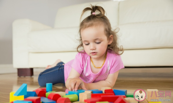 孩子愛拿別人的東西就是壞孩子嗎 孩子總想要別人的東西怎么辦