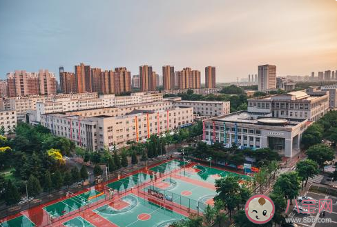 婚戀焦慮呈年輕化趨勢 大學該不該設婚戀必修課 婚戀焦慮呈年輕化趨勢 大學該不該設婚戀必修課