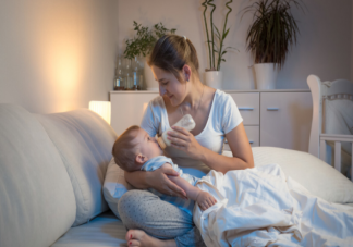 幾點開始的奶是夜奶 寶寶不斷夜奶可以嗎