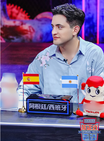 玩密室被男友推出去擋npc要分手嗎 如何看待密室男朋友沒保護自己 玩密室被男友推出去擋npc要分手嗎 如何看待密室男朋友沒保護自己