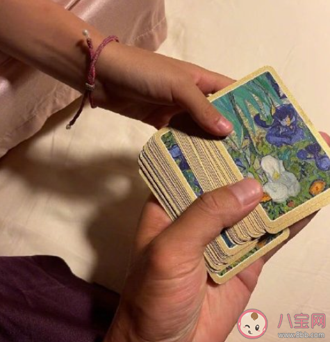 鄧超女兒睡前要求打撲克 孩子睡前應(yīng)該養(yǎng)成哪些好習(xí)慣