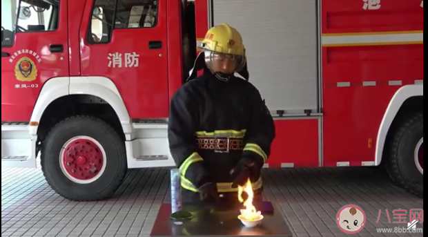 網紅清涼神器有多危險 夏季車內溫度高怎么降溫