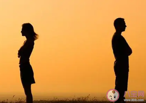 怎么對待逐漸疏遠的朋友 朋友和自己疏遠了怎么辦 怎么對待逐漸疏遠的朋友 朋友和自己疏遠了怎么辦