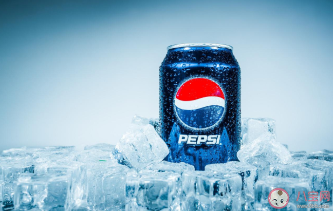 可樂啤酒放冰箱冷凍室會爆炸嗎 可樂和啤酒能一起喝嗎