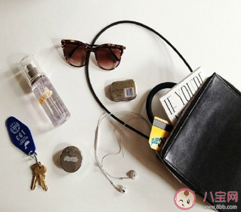 海藍(lán)之謎調(diào)理舒緩噴霧有什么功效 海藍(lán)之謎調(diào)理舒緩噴霧好用嗎