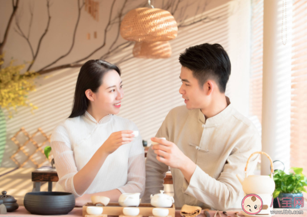 相親時女生非常主動代表什么 女生在相親時怎么主動