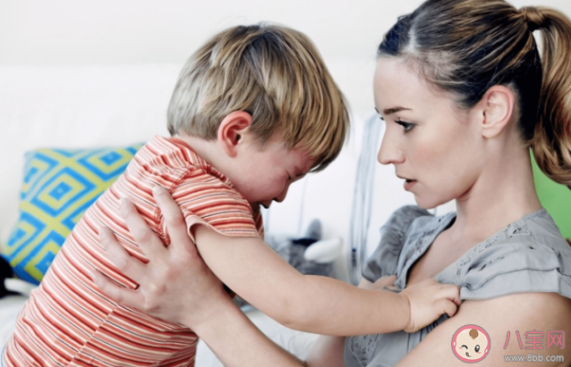 孩子發(fā)脾氣時(shí)該對(duì)抗管教嗎 孩子有情緒怎么辦