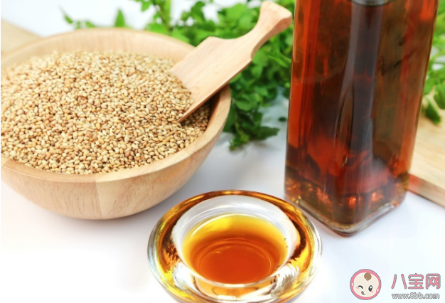 芝麻油和橄欖油哪個更健康 怎么挑選好的芝麻油