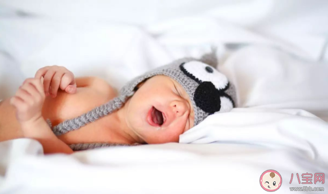 孩子晚上睡覺流口水多正常嗎 睡覺流口水和不流口水有什么區(qū)別