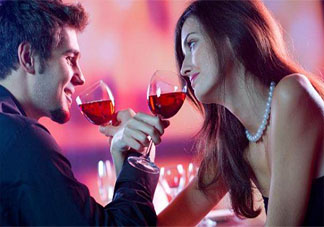 女生被咸豬手后該如何處理 女孩子外出怎樣保護(hù)好自己