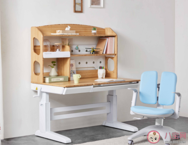 兒童學(xué)習(xí)桌椅有必要買嗎 選購兒童學(xué)習(xí)桌椅要點(diǎn)