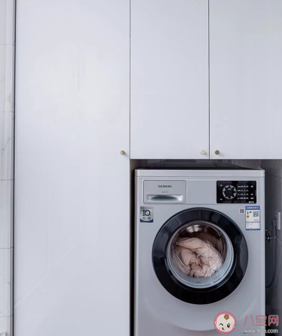 烘干機曬衣服和太陽曬衣服哪個好 選擇烘干機需要哪些看參數