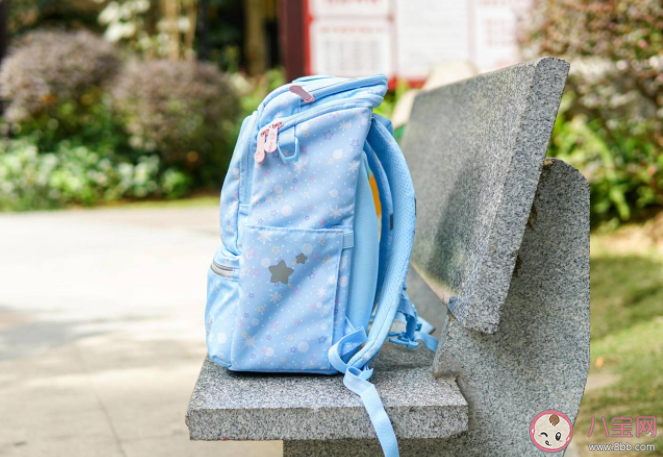 孩子上小學書包怎么挑選 ?不合理的書包對孩子有什么傷害