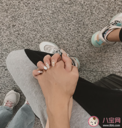 有個(gè)比自己年紀(jì)小的男朋友是什么體驗(yàn) 男朋友比自己小感受如何 有個(gè)比自己年紀(jì)小的男朋友是什么體驗(yàn) 男朋友比自己小感受如何