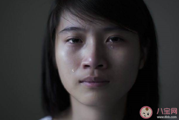 月子里為什么很容易哭 月子里經常哭有什么影響后果