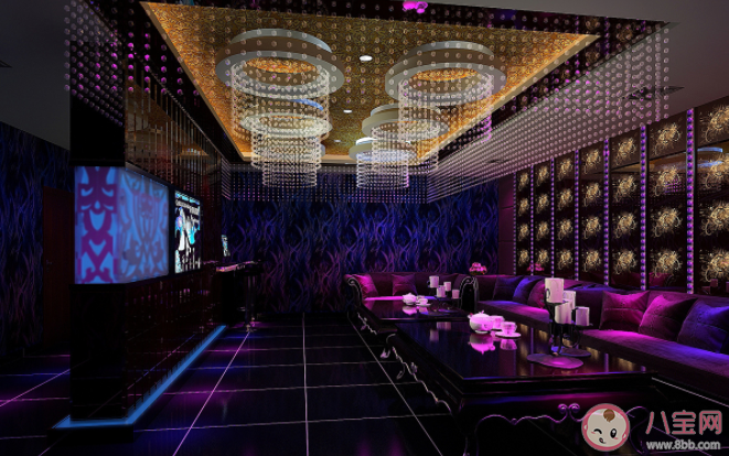 中國現存KTV企業不及七年前一半 為什么現在人們去KTV少了